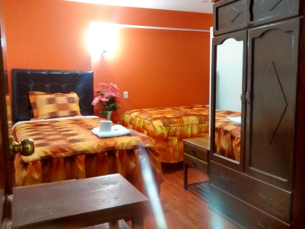 Hotel Residencial El Eden De Adan Y Eva Andahuaylas Bilik gambar