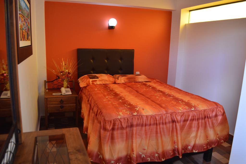 Hotel Residencial El Eden De Adan Y Eva Andahuaylas Bilik gambar